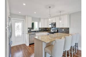 2725 NE 32nd Ave 4, Fort Lauderdale, FL 33308 Sold 04/29/25