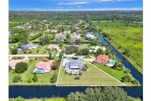 11824 Green Oak Dr, Davie, FL 33330 Sold 02/10/25