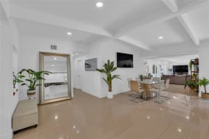 2642 Barbara Dr, Fort Lauderdale, FL 33316 Sold 11/14/25