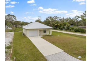 6206 7th Street, Vero Beach, FL 32968 Sold 04/01/25