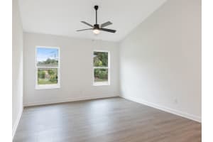 6206 7th Street, Vero Beach, FL 32968 Sold 04/01/25