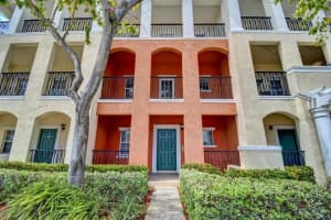 728 SW 1st Ave, Pompano Beach, FL 33060 Sold 05/30/25