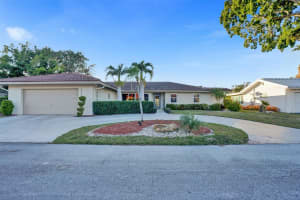 4909 N Travelers Palm Ln, Tamarac, FL 33319 Sold 10/24/25