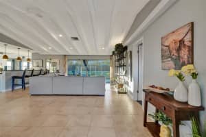 4909 N Travelers Palm Ln, Tamarac, FL 33319 - MLS#F10479557