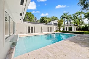 690 Calatrava Ave, Coral Gables, FL 33143 Sold 04/17/25