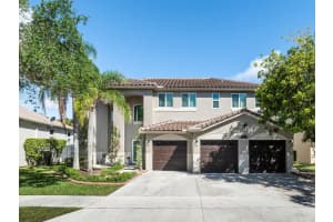 852 HERITAGE DR, Weston, FL 33326 Sold 02/28/25