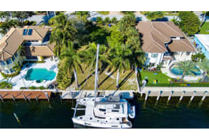 2496 SE 12th St, Pompano Beach, FL 33062 Sold 02/19/25