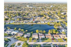 10680 NW 29th Mnr, Sunrise, FL 33322 Sold 02/19/25