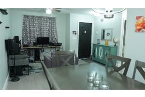 127 Hidden Court Rd, Hollywood, FL 33023 Sold 05/22/25