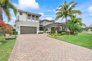 12040 NW 81st Ct, Parkland, FL 33076 Sold 04/17/25