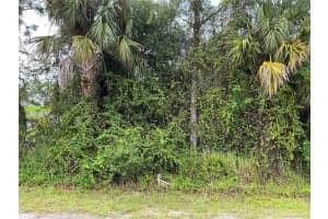 7785 105th Ct, Vero Beach, FL 32967 Sold 03/03/25