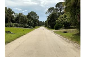 7785 105th Ct, Vero Beach, FL 32967 Sold 03/03/25