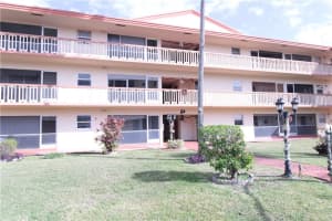 5300 Washington St M-306, Hollywood, FL 33021 Sold 04/02/25