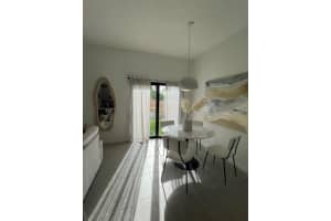 2526 Pierce St 11, Hollywood, FL 33020 - MLS#F10479736