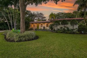 617 NW 22nd St, Wilton Manors, FL 33311 Sold 04/01/25