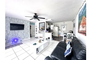578 Tallulah Rd, Lake Worth, FL 33462 - MLS#F10479764