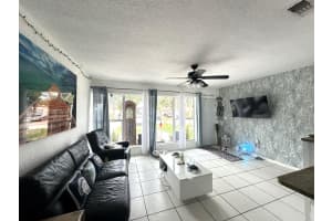 578 Tallulah Rd, Lake Worth, FL 33462 - MLS#F10479764