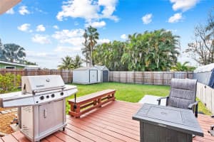 1200 NW 41st Street, Oakland Park, FL 33309 Sold 02/07/25