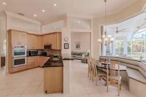 10824 NW 2nd St, Plantation, FL 33324 Sold 02/27/25