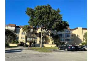 7300 NW 17th St 109, Plantation, FL 33313 Sold 04/30/25