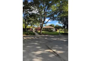 4020 W Palm Aire Dr 112, Pompano Beach, FL 33069 Sold 09/18/25