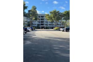 4020 W Palm Aire Dr 112, Pompano Beach, FL 33069 Sold 09/18/25