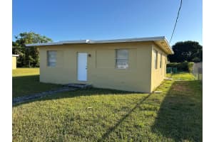 26701 SW 138th Ave, Homestead, FL 33032 Sold 05/16/25