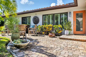 2013 NE 32nd Ave, Fort Lauderdale, FL 33305 - MLS#F10480024