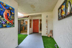 1800 Embassy Dr 105, West Palm Beach, FL 33401 Sold 05/07/25