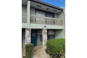 2909 NE 60th St 2909, Fort Lauderdale, FL 33308 Sold 05/12/25