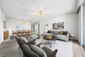 315 SE 11th Ter 401, Dania Beach, FL 33004 Sold 03/18/25
