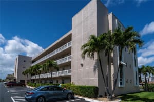 315 SE 11th Ter 401, Dania Beach, FL 33004 Sold 03/18/25