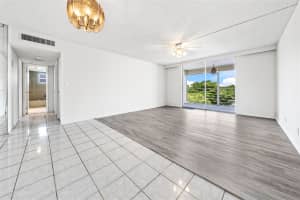 315 SE 11th Ter 401, Dania Beach, FL 33004 Sold 03/18/25