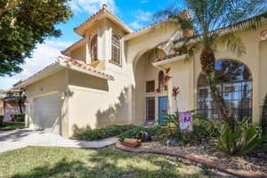 2545 Kerry Dr, Cooper City, FL 33026 Sold 02/26/25