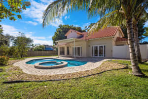 2545 Kerry Dr, Cooper City, FL 33026 Sold 02/26/25