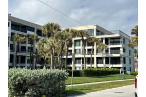 665 SE 21st Ave 309, Deerfield Beach, FL 33441 Sold 04/04/25