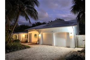 314 NE 27th St, Wilton Manors, FL 33334 Sold 06/20/25