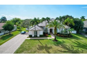 12202 NW 19th St, Plantation, FL 33323 Sold 04/02/25