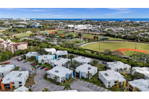 509 Dotterel Road 21D, Delray Beach, FL 33444 Sold 05/09/25