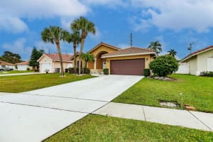 5095 Rosen Blvd, Boynton Beach, FL 33472 Sold 12/17/25