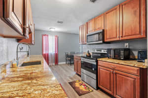 5321 NE 10th Ave, Deerfield Beach, FL 33064 Sold 05/06/25