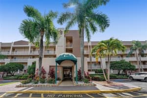 7712 Granville Dr 107, Fort Lauderdale, FL 33321 Sold 07/02/25