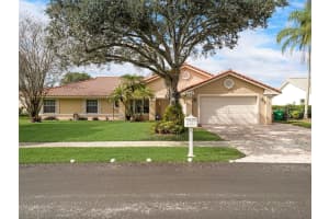 1743 Sw 103rd Ln, Davie