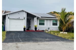 5568 Lakewood Cir, Pompano Beach, FL 33063 Sold 03/03/25