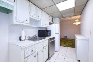 11 NE 204th St 24, Miami, FL 33179 Sold 04/03/25