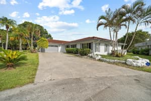 5903 Breadfruit Cir, Tamarac, FL 33319 - MLS#F10480664