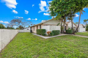 224 SE 1st Cir 19a, Boynton Beach, FL 33435 Sold 11/07/25