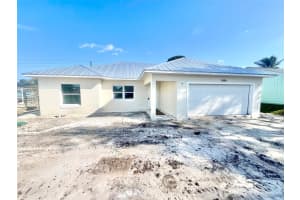1896 18th Ave SW, Vero Beach, FL 32962 Sold 05/23/25