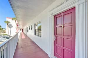 4270 NW 40th St 211, Lauderdale Lakes, FL 33319 - MLS#F10480701