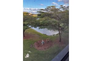 10332 Sunrise Lakes Blvd 307, Sunrise, FL 33322 Sold 06/10/25